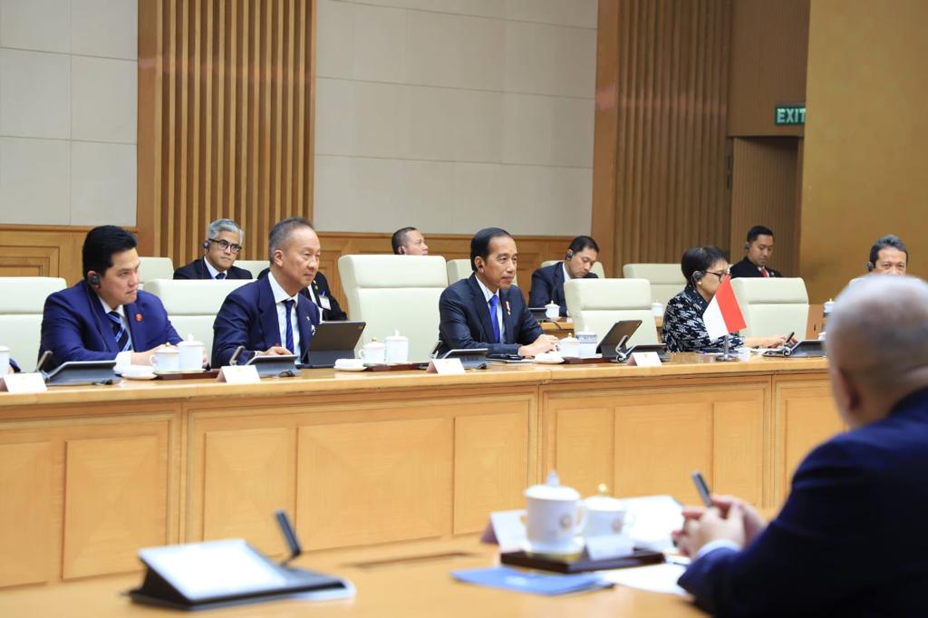 Menperin Dampingi Presiden dalam Pertemuan Bilateral Indonesia-Vietnam