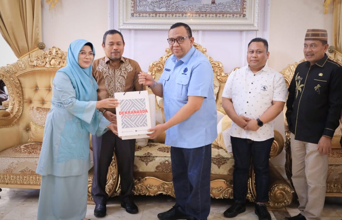Wamenaker Tinjau Progres Pembangunan BLK UPTP Gorontalo