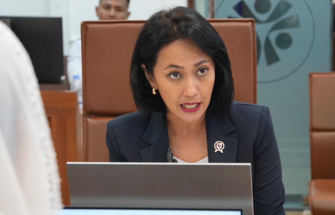 Wamen Christina Ungkap Potensi Penempatan Pekerja Migran ke Brunei, Gaji Capai Rp 22 Juta