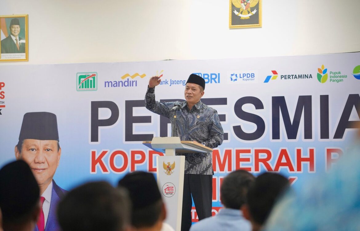 Menkop Resmikan Kopdes Metuk Boyolali